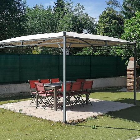 Villa Madison Sollies Pont Luaran gambar